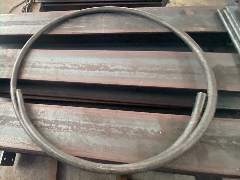 鋼材の曲げ加工